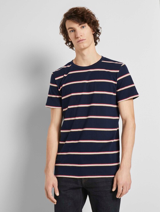 T-Shirt mit Streifenmuster - Männer - navy tricolor yarn dye stripe T-Shirt mit Streifenmuster - Männer - navy tricolor yarn dye stripe - 1 - TOM TAILOR Denim