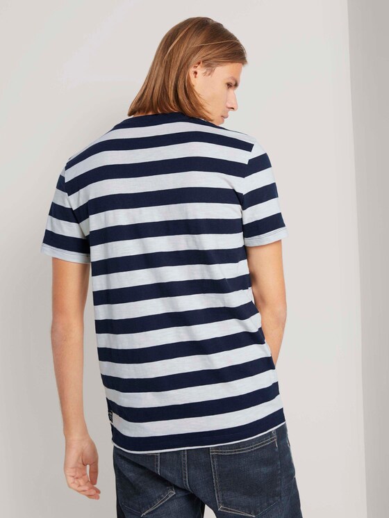 gestreiftes T-Shirt - Männer - navy regular yarn dye stripe gestreiftes T-Shirt - Männer - navy regular yarn dye stripe - 2 - TOM TAILOR Denim