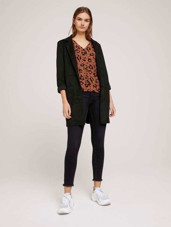 Geknöpfte Bluse mit V-Ausschnitt mit LENZING™ ECOVERO™ - Frauen - flower leo print Geknöpfte Bluse mit V-Ausschnitt mit LENZING™ ECOVERO™ - Frauen - flower leo print - 3 - TOM TAILOR Denim