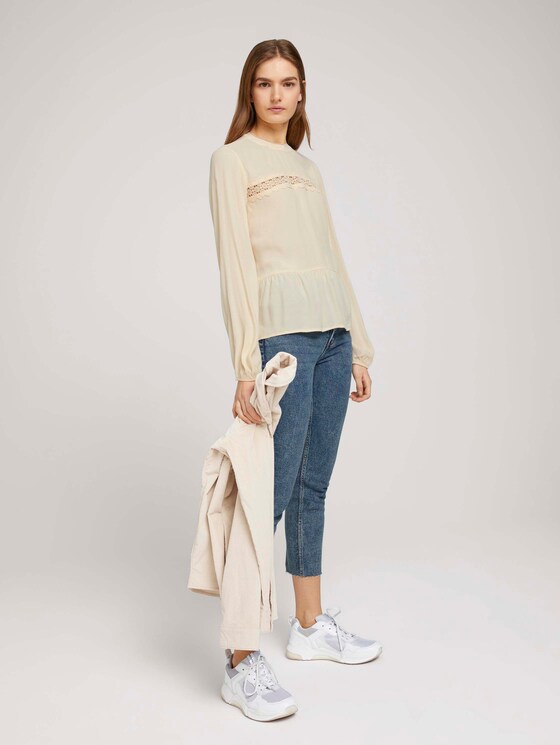 Stehkragenbluse mit Schößchen - Frauen - soft creme beige Stehkragenbluse mit Schößchen - Frauen - soft creme beige - 3 - TOM TAILOR Denim