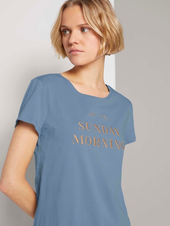 Besticktes T-Shirt mit Bio-Baumwolle - Frauen - soft mid blue Besticktes T-Shirt mit Bio-Baumwolle - Frauen - soft mid blue - 9 - TOM TAILOR Denim