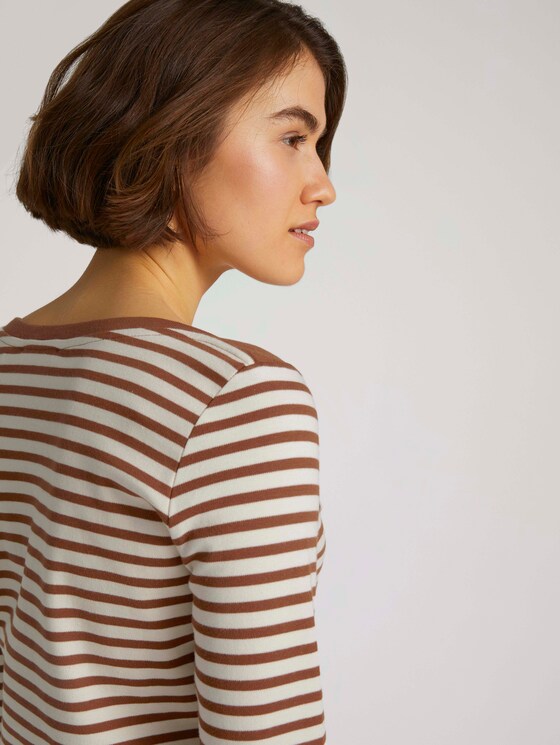 Gestreiftes Langarmshirt mit Bio-Baumwolle - Frauen - white brown stripe Gestreiftes Langarmshirt mit Bio-Baumwolle - Frauen - white brown stripe - 9 - TOM TAILOR Denim