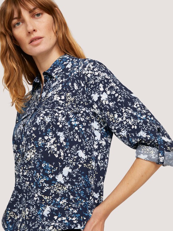 Hemdbluse mit LENZING™ ECOVERO™ und Turn-Up Ärmel - Frauen - navy yellow flower design Hemdbluse mit LENZING™ ECOVERO™ und Turn-Up Ärmel - Frauen - navy yellow flower design - 9 - TOM TAILOR