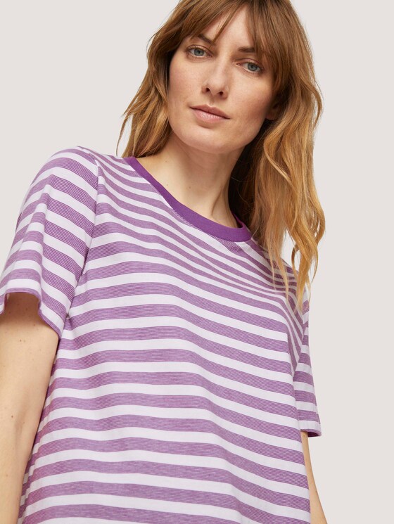 Gestreiftes T-Shirt mit Bio-Baumwolle - Frauen - lilac offwhite stripe Gestreiftes T-Shirt mit Bio-Baumwolle - Frauen - lilac offwhite stripe - 9 - TOM TAILOR