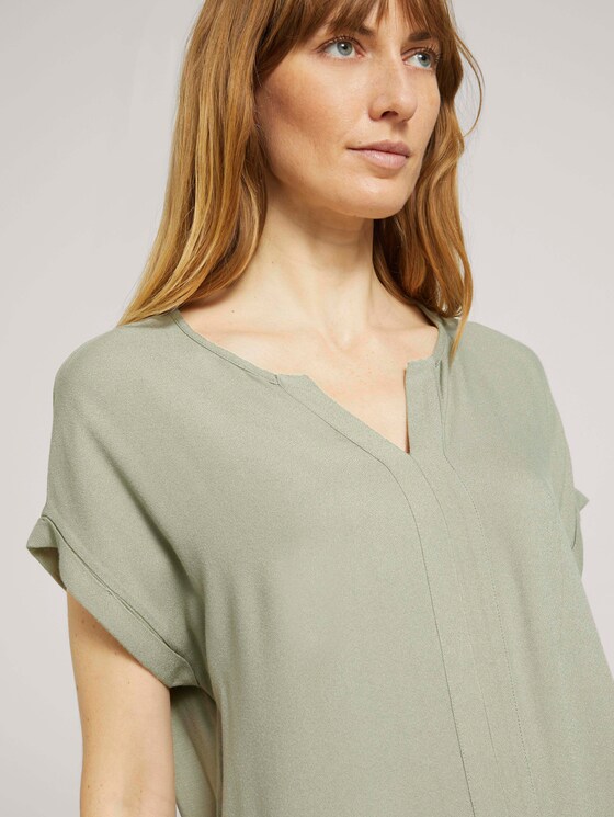 Henley T-Shirt im Materialmix - Frauen - Prairie Grass Green Henley T-Shirt im Materialmix - Frauen - Prairie Grass Green - 9 - TOM TAILOR