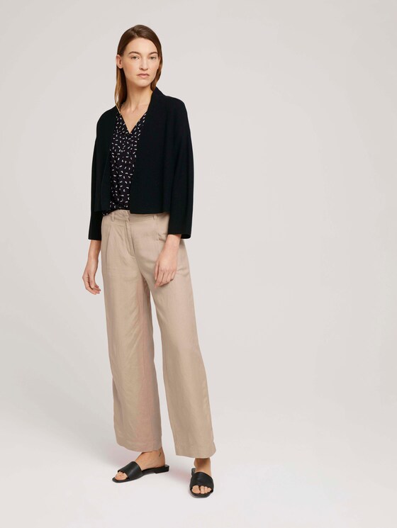 patterned blouse with a turn-down collar - Women - black geometrical design patterned blouse with a turn-down collar - Women - black geometrical design - 3 - TOM TAILOR