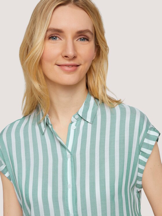 Gestreifte Kurzarm Hemdbluse - Frauen - green offwhite vertical stripe Gestreifte Kurzarm Hemdbluse - Frauen - green offwhite vertical stripe - 9 - TOM TAILOR