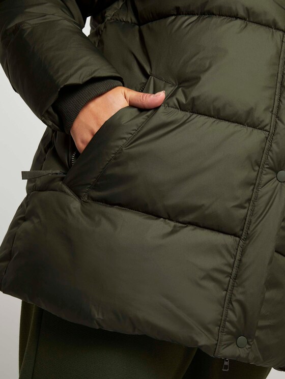 Plus - Pufferjacke mit hohem Stehkragen - Frauen - Dark Rosin Green Plus - Pufferjacke mit hohem Stehkragen - Frauen - Dark Rosin Green - 9 - My True Me