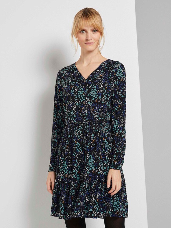 Gemustertes Kleid mit Volants - Frauen - black floral design Gemustertes Kleid mit Volants - Frauen - black floral design - 1 - TOM TAILOR