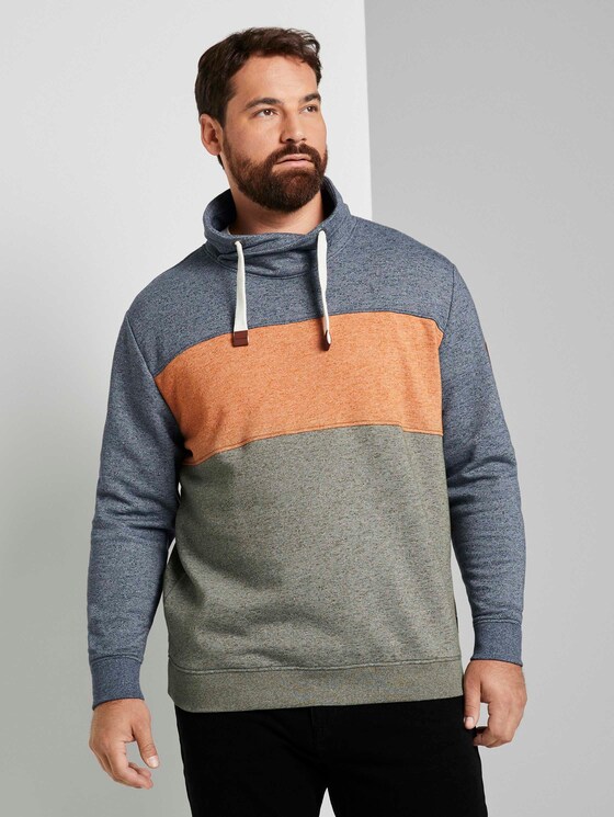 Sweatshirt mit Colour Blocking - Männer - Olive Night Green Sweatshirt mit Colour Blocking - Männer - Olive Night Green - 1 - Men Plus