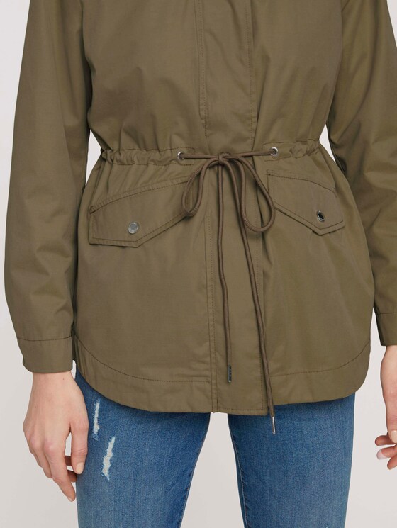 kurzer Parka mit Kapuze - Frauen - covert khaki kurzer Parka mit Kapuze - Frauen - covert khaki - 9 - TOM TAILOR