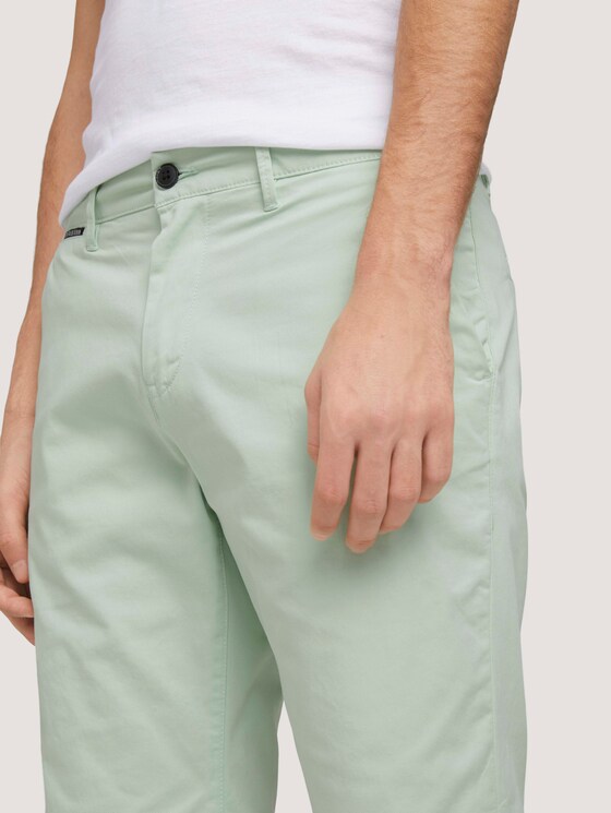 Chino Slim Shorts - Männer - smooth green Chino Slim Shorts - Männer - smooth green - 9 - TOM TAILOR Denim