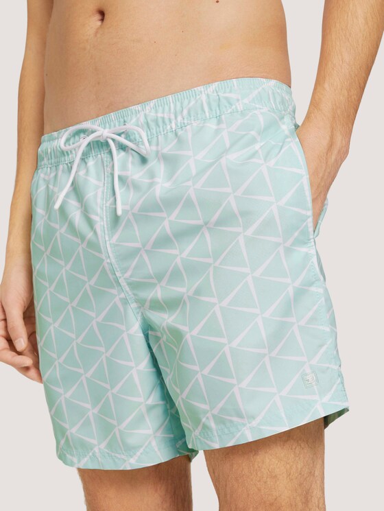 Gemusterte Badeshorts - Männer - mint big triangle print Gemusterte Badeshorts - Männer - mint big triangle print - 9 - TOM TAILOR Denim