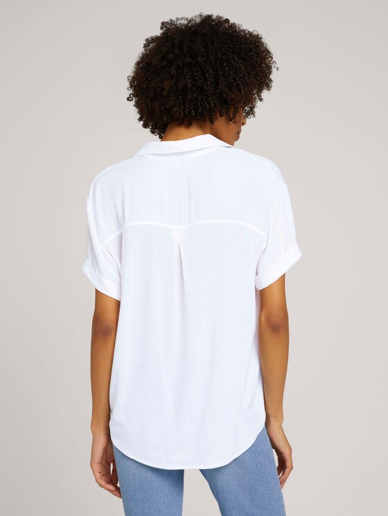 T-Shirt mit Kragen - Frauen - White T-Shirt mit Kragen - Frauen - White - 2 - Mine to five