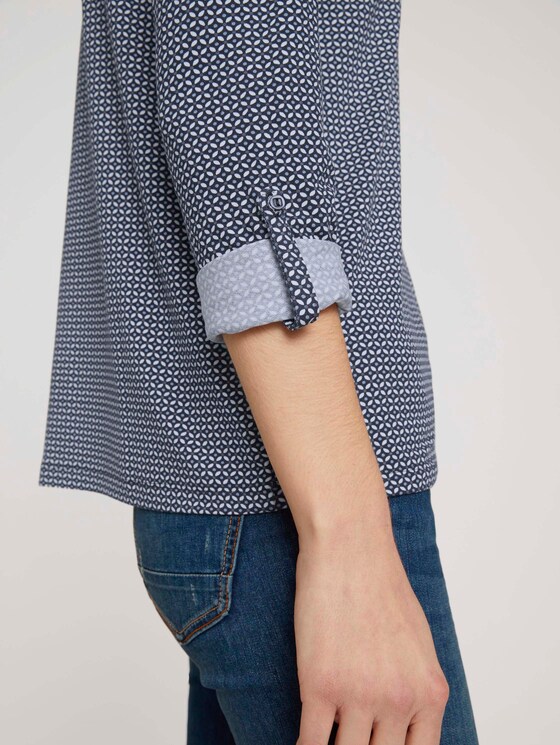 gemusterte Bluse mit Henleyausschnitt - Frauen - navy geometrical design gemusterte Bluse mit Henleyausschnitt - Frauen - navy geometrical design - 10 - TOM TAILOR