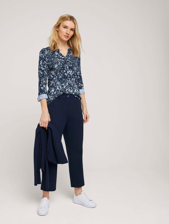 gemusterte Bluse mit Henleyausschnitt - Frauen - navy yellow flower design gemusterte Bluse mit Henleyausschnitt - Frauen - navy yellow flower design - 3 - TOM TAILOR