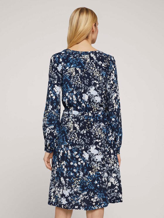 Gemustertes Blusenkleid - Frauen - navy bigger flower design Gemustertes Blusenkleid - Frauen - navy bigger flower design - 2 - TOM TAILOR