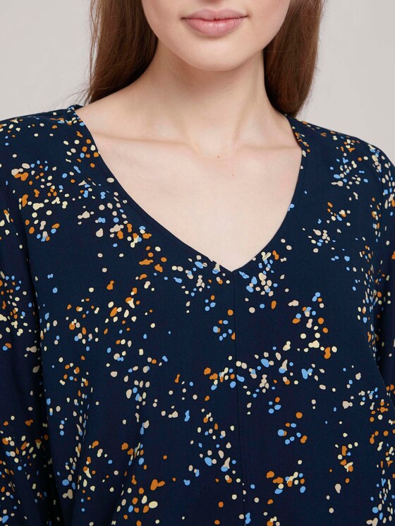 V-Aussschnitt Bluse mit LENZING™ ECOVERO™ - Frauen - blue dot print V-Aussschnitt Bluse mit LENZING™ ECOVERO™ - Frauen - blue dot print - 9 - TOM TAILOR Denim