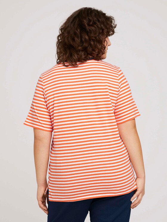 Striped t-shirt made with organic cotton - Women - red white regular stripe Striped t-shirt made with organic cotton - Women - red white regular stripe - 2 - My True Me