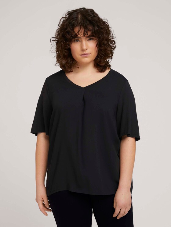 T-Shirt mit V-Ausschnitt - Frauen - deep black T-Shirt mit V-Ausschnitt - Frauen - deep black - 1 - My True Me