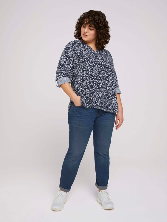 Bluse mit LENZING™ ECOVERO™ und Faltendetail - Frauen - navy flowers and dots Bluse mit LENZING™ ECOVERO™ und Faltendetail - Frauen - navy flowers and dots - 3 - My True Me