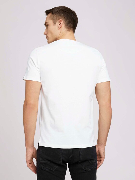 Tshirt mit gestreiftem Einsatz - Männer - Off White Tshirt mit gestreiftem Einsatz - Männer - Off White - 2 - TOM TAILOR