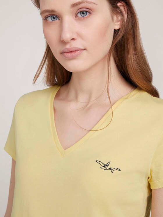 T-Shirt mit Bio-Baumwolle - Frauen - soft yellow T-Shirt mit Bio-Baumwolle - Frauen - soft yellow - 9 - TOM TAILOR Denim