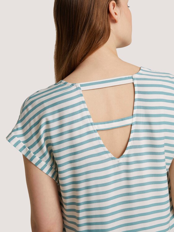 Gemusterte Kurzambluse aus nachhaltiger Viskose - Frauen - mineral blue white stripe Gemusterte Kurzambluse aus nachhaltiger Viskose - Frauen - mineral blue white stripe - 9 - TOM TAILOR Denim
