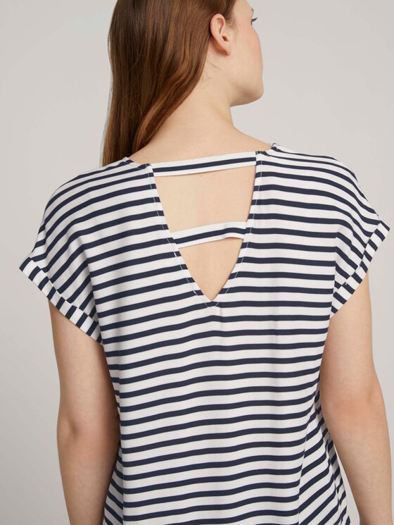 Gemusterte Kurzambluse aus nachhaltiger Viskose - Frauen - navy white stripe Gemusterte Kurzambluse aus nachhaltiger Viskose - Frauen - navy white stripe - 9 - TOM TAILOR Denim