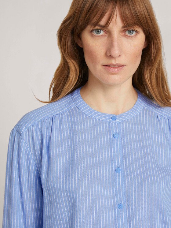 Gestreifte Bluse im Loose Fit - Frauen - blue white vertical stripe Gestreifte Bluse im Loose Fit - Frauen - blue white vertical stripe - 9 - TOM TAILOR