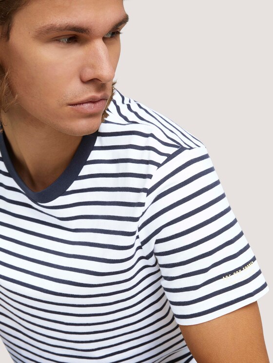 gestreiftes T-Shirt - Männer - navy white thin stripe gestreiftes T-Shirt - Männer - navy white thin stripe - 9 - TOM TAILOR Denim