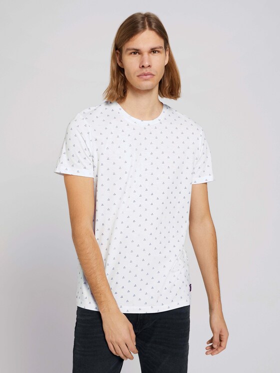 gemustertes T-Shirt mit Bio-Baumwolle - Männer - white blue mini ship print gemustertes T-Shirt mit Bio-Baumwolle - Männer - white blue mini ship print - 1 - TOM TAILOR Denim