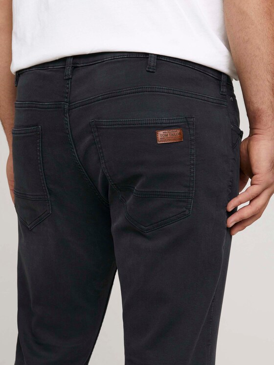 Slim Fit Jeans mit leichter Waschung - Männer - black denim Slim Fit Jeans mit leichter Waschung - Männer - black denim - 9 - Men Plus