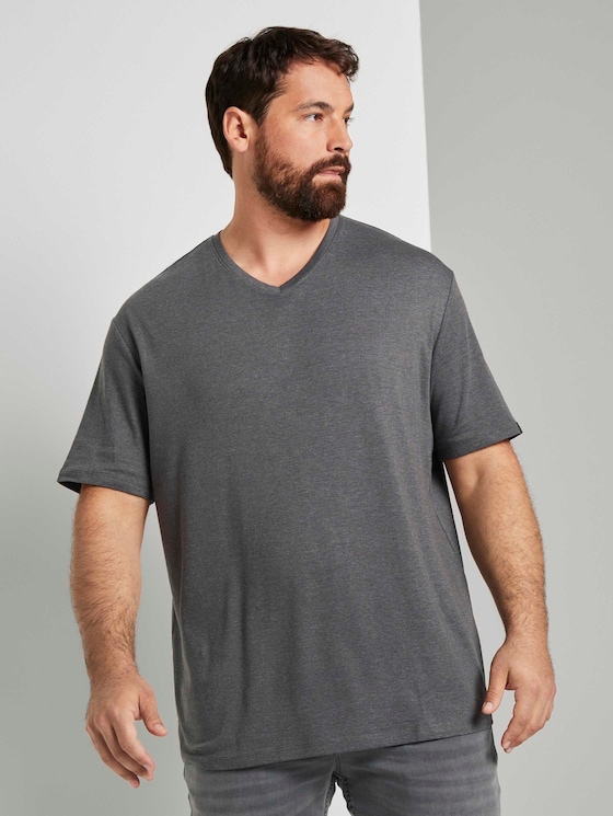 T-Shirt in Melange-Optik - Männer - Dark Grey Melange T-Shirt in Melange-Optik - Männer - Dark Grey Melange - 1 - Men Plus