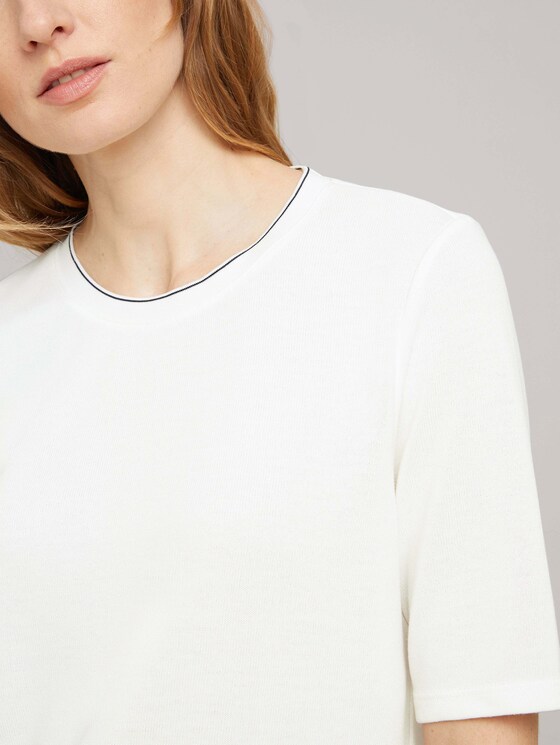 Basic T-Shirt mit Rippbündchen - Frauen - Whisper White Basic T-Shirt mit Rippbündchen - Frauen - Whisper White - 9 - TOM TAILOR