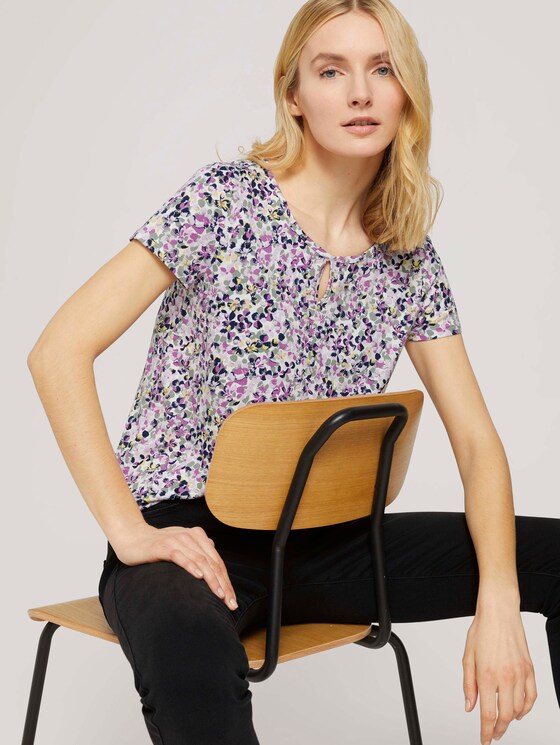 Gemustertes T-Shirt mit elastischem Bund - Frauen - offwhite floral design Gemustertes T-Shirt mit elastischem Bund - Frauen - offwhite floral design - 5 - TOM TAILOR