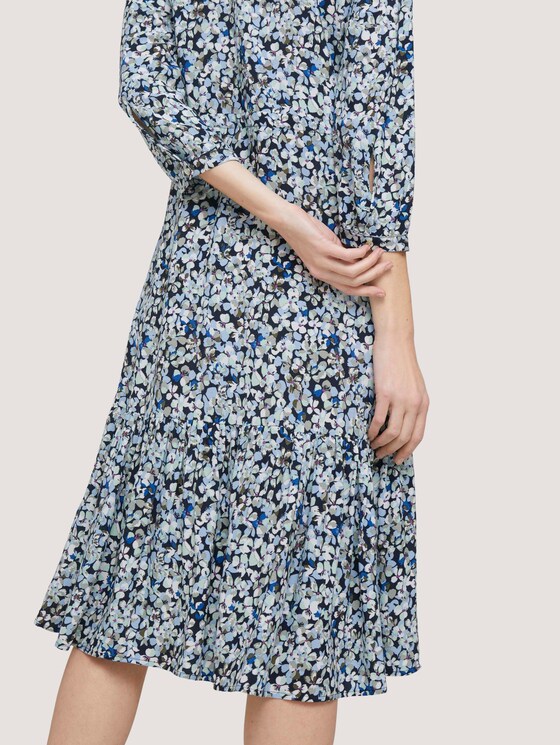 Midi Blusenkleid mit Blumen - Frauen - navy floral design Midi Blusenkleid mit Blumen - Frauen - navy floral design - 10 - TOM TAILOR