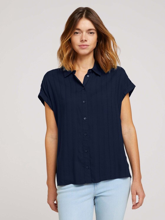 Kurzarm Hemdbluse mit Streifenstruktur - Frauen - Sky Captain Blue Kurzarm Hemdbluse mit Streifenstruktur - Frauen - Sky Captain Blue - 1 - TOM TAILOR Denim