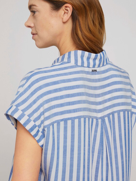 Kurzarm Hemdbluse mit Streifenstruktur - Frauen - mid blue white stripe Kurzarm Hemdbluse mit Streifenstruktur - Frauen - mid blue white stripe - 10 - TOM TAILOR Denim
