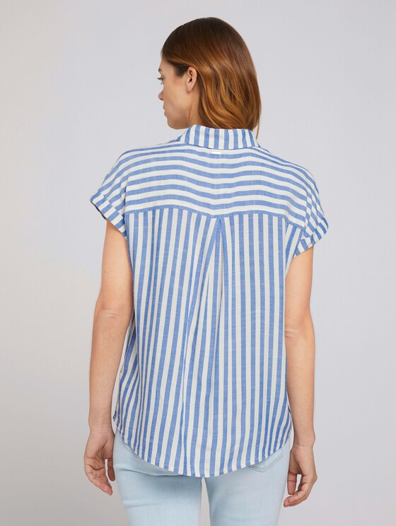 Kurzarm Hemdbluse mit Streifenstruktur - Frauen - mid blue white stripe Kurzarm Hemdbluse mit Streifenstruktur - Frauen - mid blue white stripe - 2 - TOM TAILOR Denim