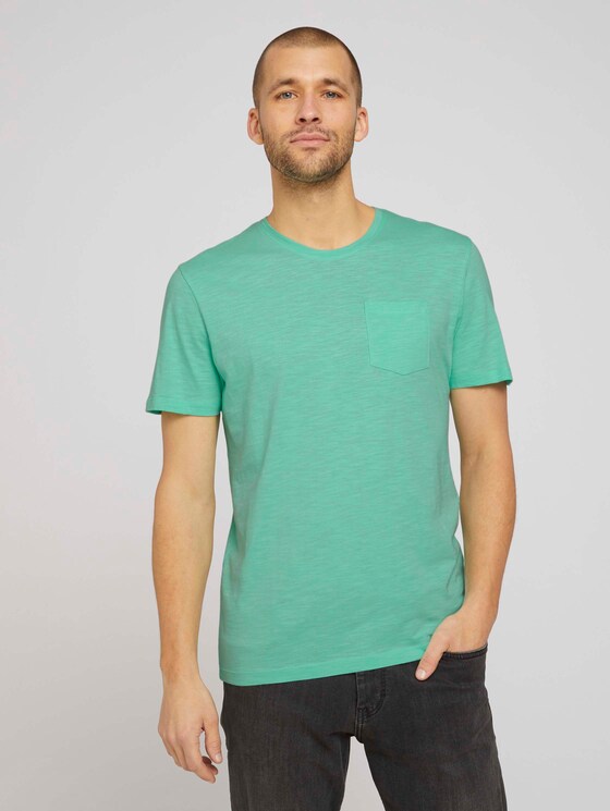 Basic T-Shirt - Männer - lucite green Basic T-Shirt - Männer - lucite green - 1 - TOM TAILOR
