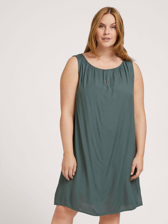 Curvy - Ärmelloses kurzes Kleid - Frauen - washed jasper green Curvy - Ärmelloses kurzes Kleid - Frauen - washed jasper green - 1 - My True Me