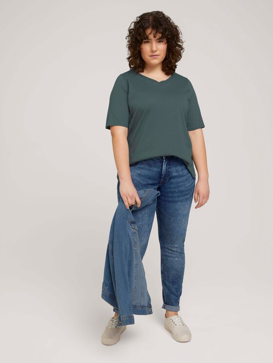 T-Shirt mit V-Ausschnitt aus Bio-Baumwolle - Frauen - washed jasper green T-Shirt mit V-Ausschnitt aus Bio-Baumwolle - Frauen - washed jasper green - 3 - My True Me
