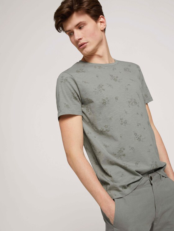 gemustertes T-Shirt mit Bio-Baumwolle - Männer - olive shredded flower print gemustertes T-Shirt mit Bio-Baumwolle - Männer - olive shredded flower print - 5 - TOM TAILOR Denim