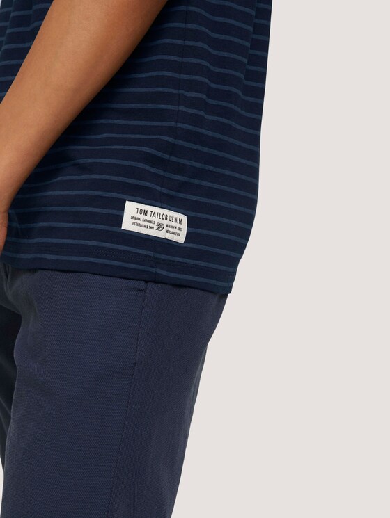 gestreiftes T-Shirt mit Bio-Baumwolle - Männer - navy blue tonal stripe gestreiftes T-Shirt mit Bio-Baumwolle - Männer - navy blue tonal stripe - 9 - TOM TAILOR Denim