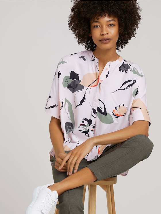 Oversized Kurzarmbluse - Frauen - floral design Oversized Kurzarmbluse - Frauen - floral design - 5 - Mine to five