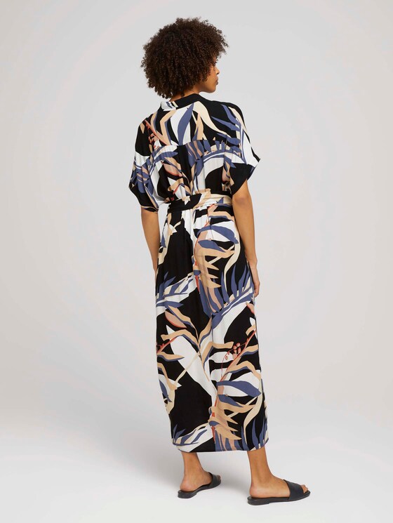 Gemustertes Midikleid mit Kragen - Frauen - sand blue palms design Gemustertes Midikleid mit Kragen - Frauen - sand blue palms design - 2 - Mine to five