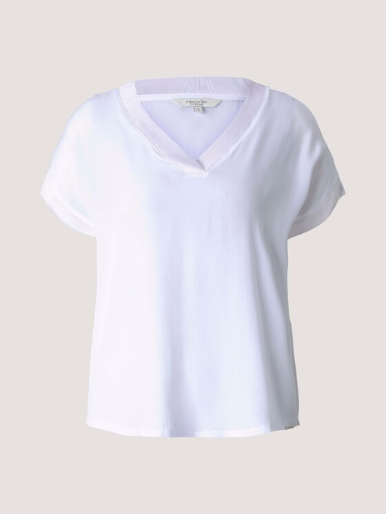 Fließendes T-Shirt mit V-Ausschnitt - Frauen - White Fließendes T-Shirt mit V-Ausschnitt - Frauen - White - 7 - Mine to five