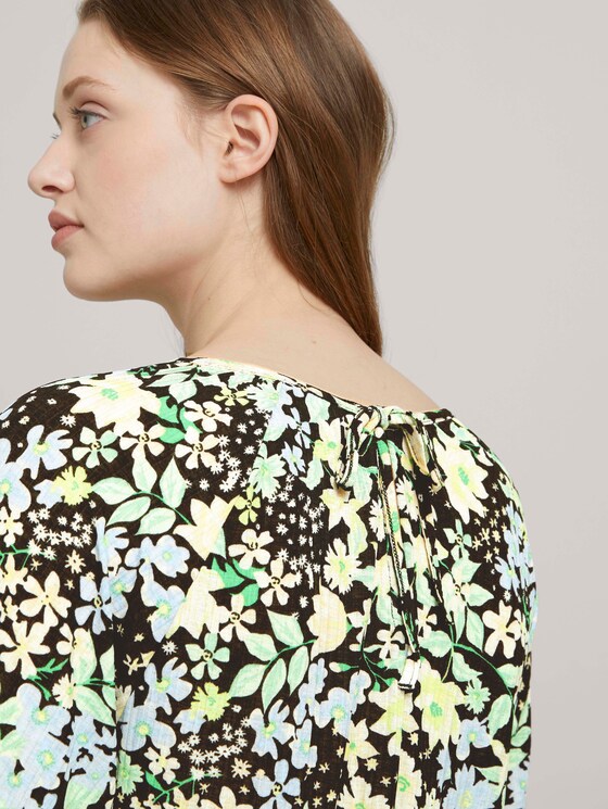 Gemustertes Shirt mit Ballonärmeln und Rippstruktur - Frauen - flower print Gemustertes Shirt mit Ballonärmeln und Rippstruktur - Frauen - flower print - 9 - TOM TAILOR Denim