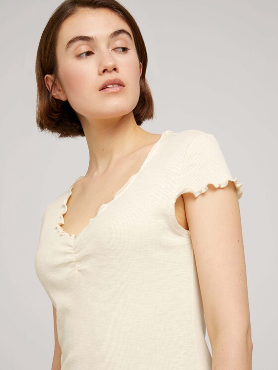 T-Shirt mit Wellensaumkante - Frauen - soft creme beige T-Shirt mit Wellensaumkante - Frauen - soft creme beige - 9 - TOM TAILOR Denim